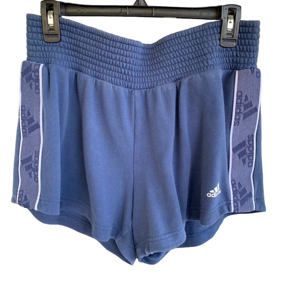 Adidas Women’s Gym Athletic Shorts Size Large Wide Waist Band Ladies - Picture 1 of 4